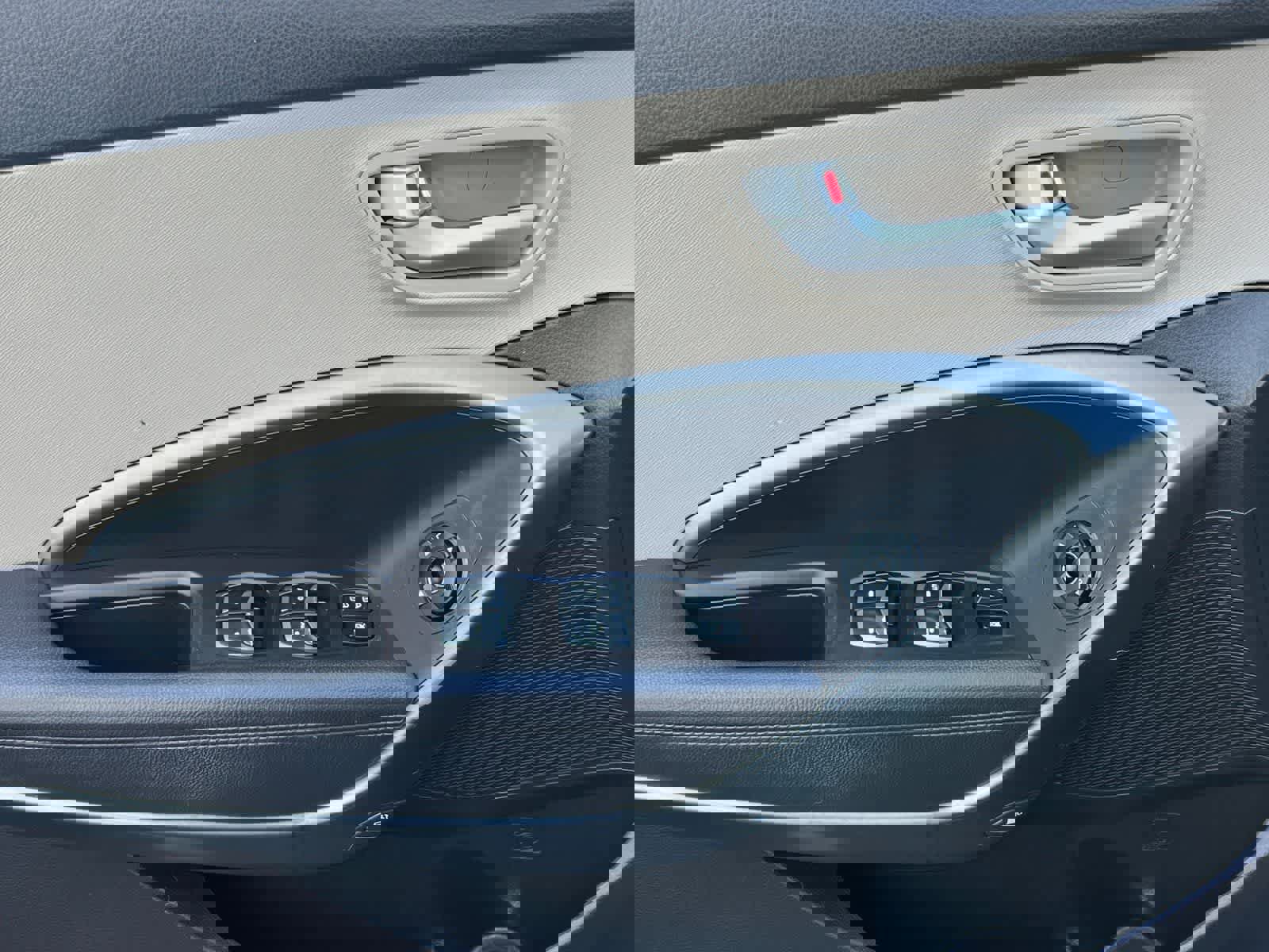 Used 2017 Hyundai Santa Fe Sport image 13