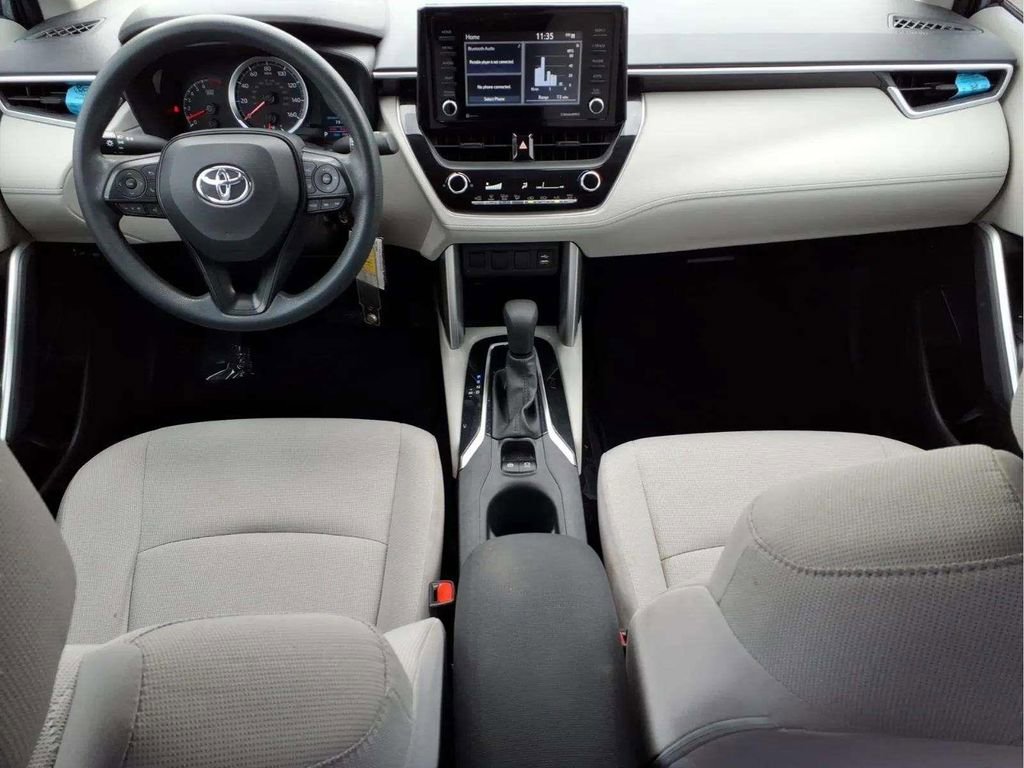 Used 2022 Toyota Corolla Cross L FWD image 10