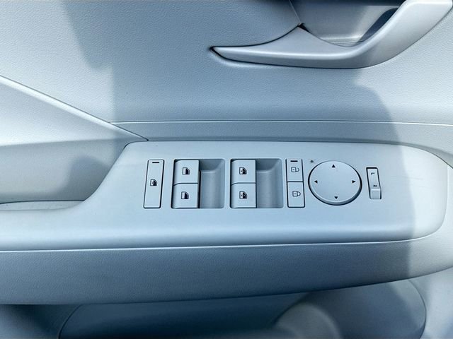 Certified 2026 Hyundai Kona SEL Sport image 17