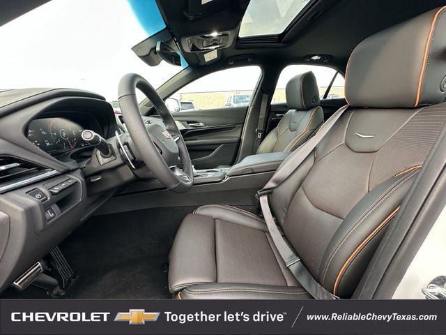 Used 2025 Cadillac CT4 Sport image 9