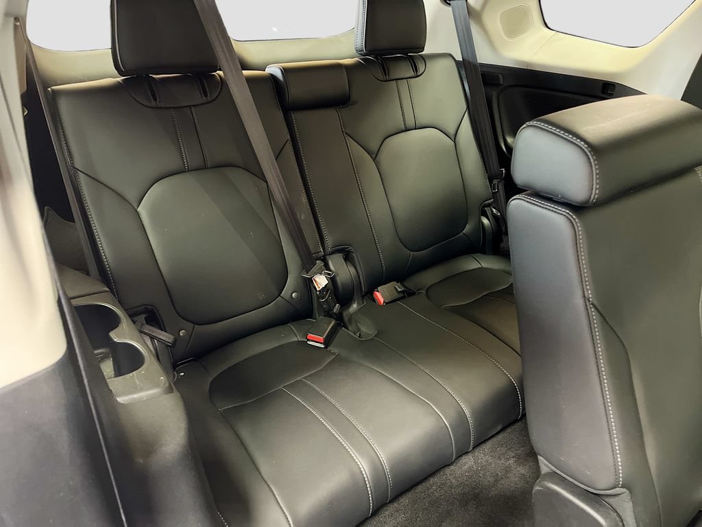 Used 2025 Honda Pilot Elite image 29