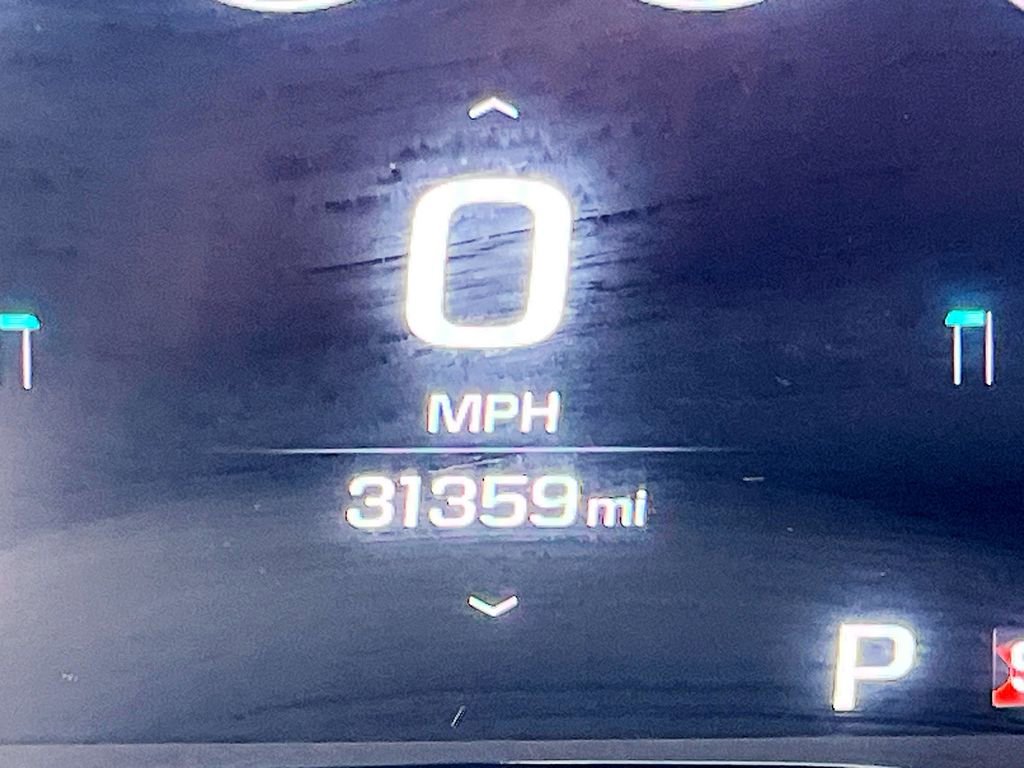 Used 2018 Chevrolet Camaro SS image 12