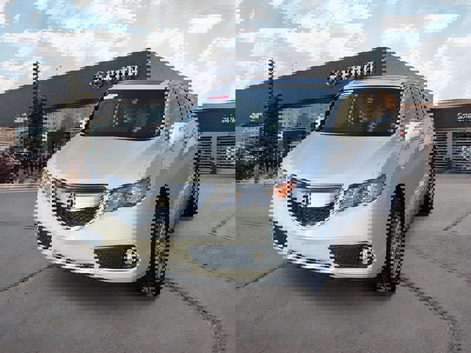 Used 2015 Acura RDX Tech Pkg image 1