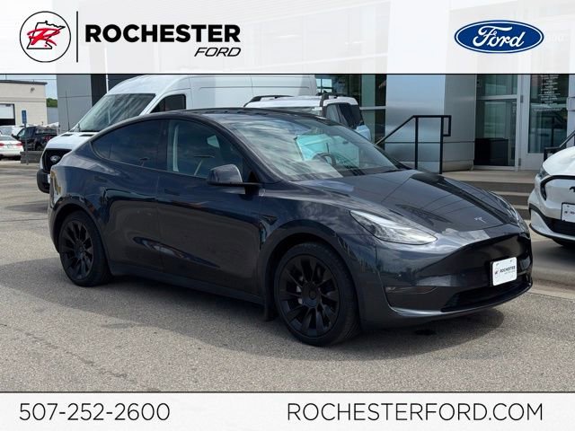 Used 2025 Tesla Model Y Long Range AWD/4WD video 1