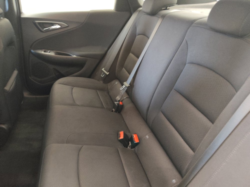 Used 2023 Chevrolet Malibu LS FWD image 18