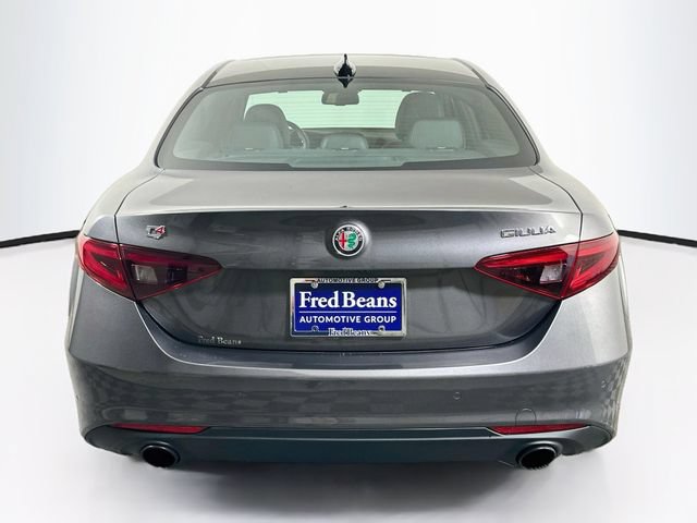 Used 2023 Alfa Romeo Giulia Sprint AWD/4WD image 7