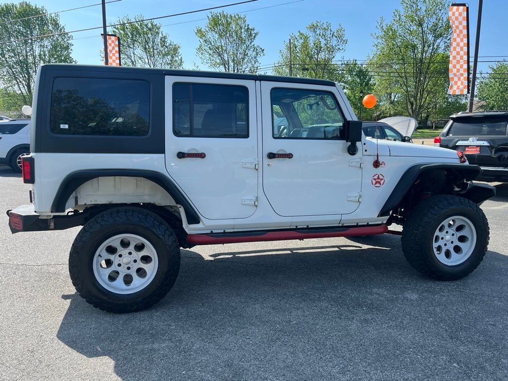 Used 2017 Jeep Wrangler Unlimited Sport AWD/4WD image 9