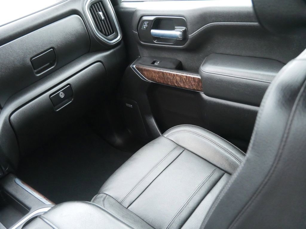 Used 2021 GMC Sierra 3500 Denali w/ Denali Ultimate Package image 14