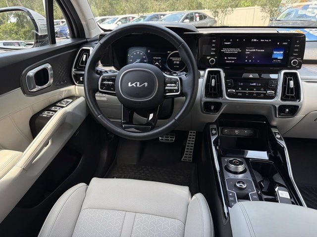Used 2023 Kia Sorento SX Prestige AWD/4WD image 23