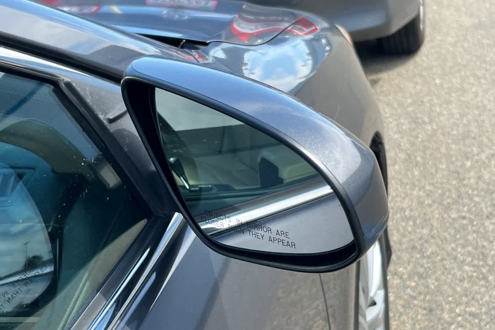 Used 2012 Toyota Camry LE FWD image 16