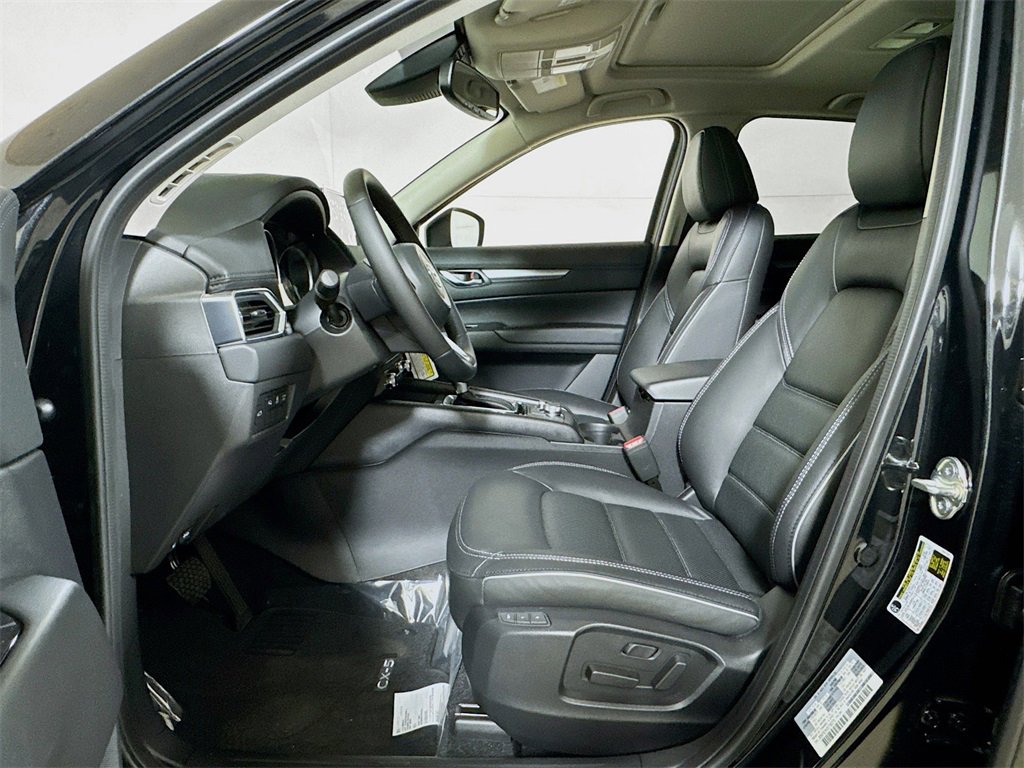 New 2025 MAZDA CX-5 AWD 2.5 S w/ Preferred Package image 12