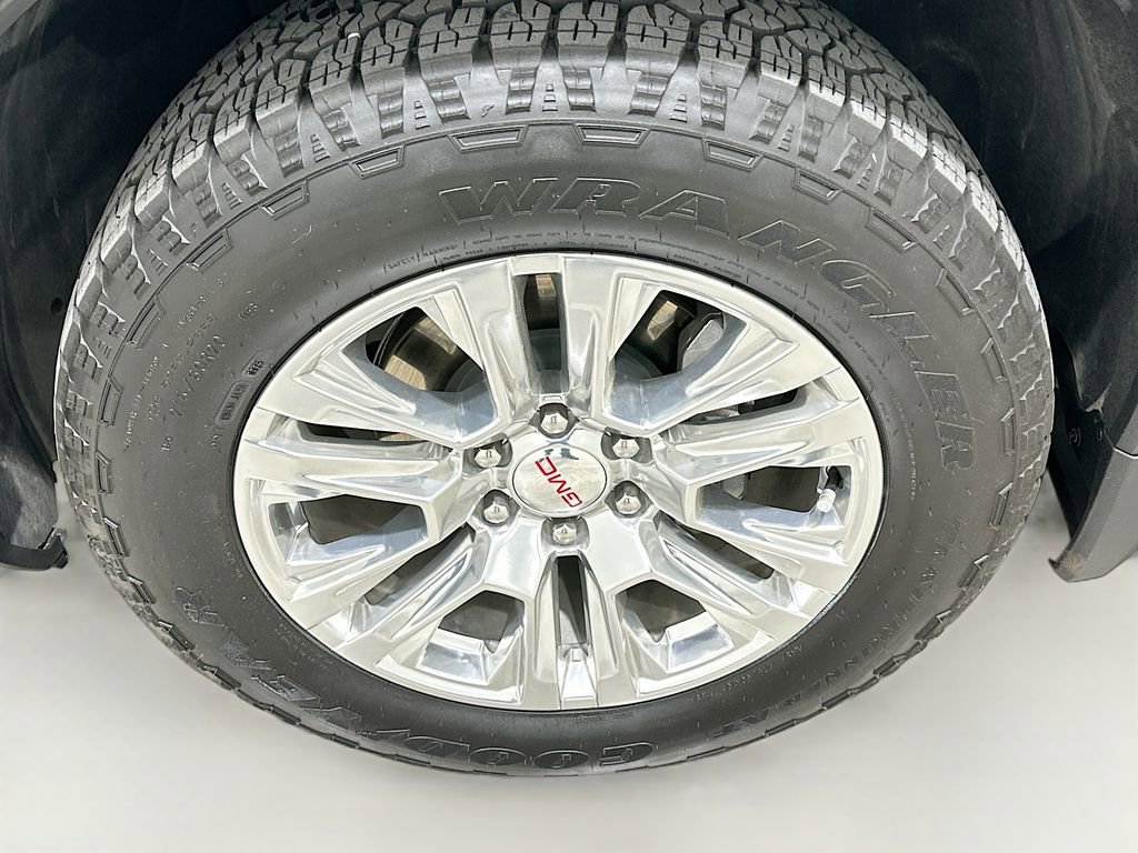 Used 2025 GMC Sierra 1500 Denali image 32