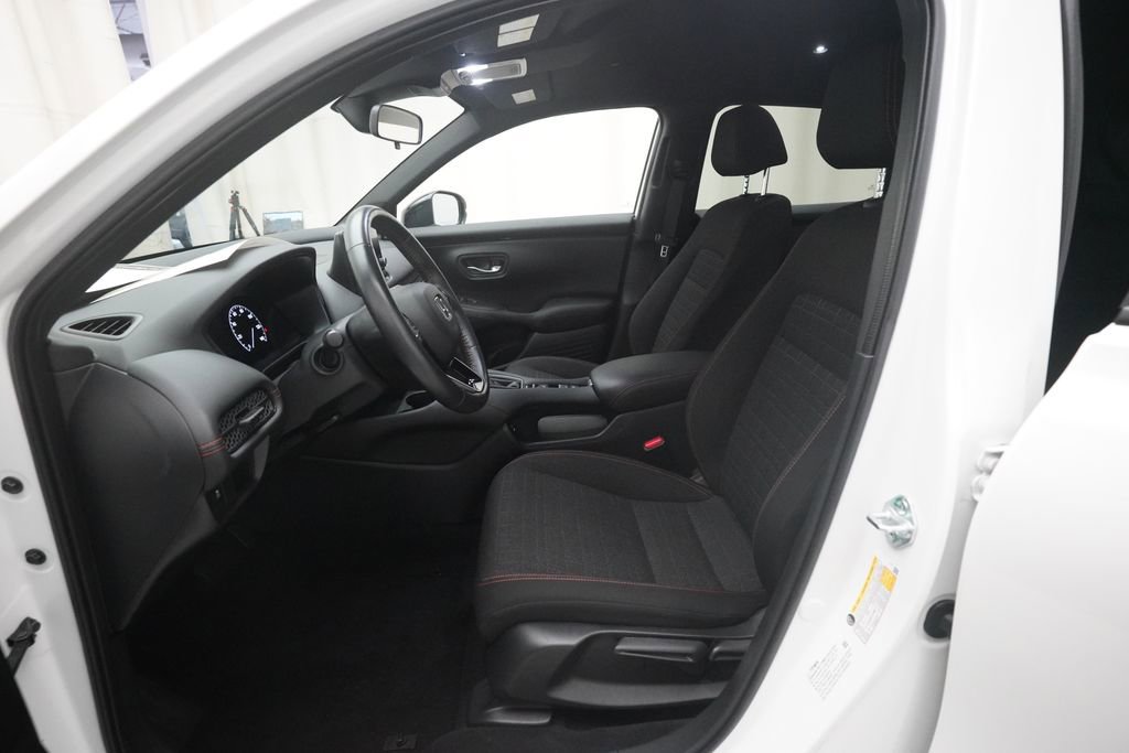 Used 2024 Honda HR-V Sport image 7