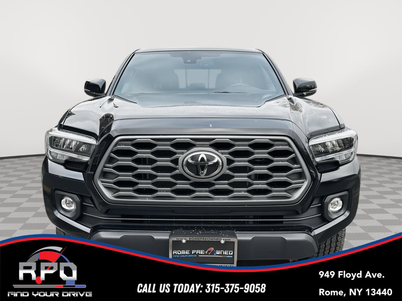 Used 2021 Toyota Tacoma TRD Off-Road w/ TRD Premium Off Road Package AWD/4WD image 8