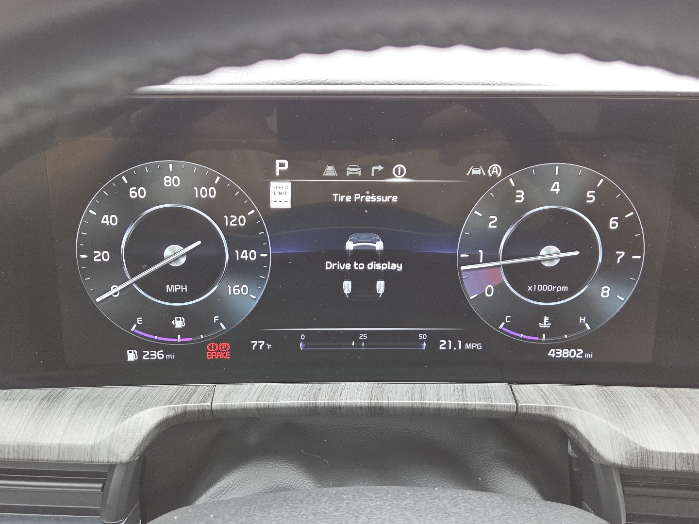 Used 2023 Kia Telluride SX FWD image 29