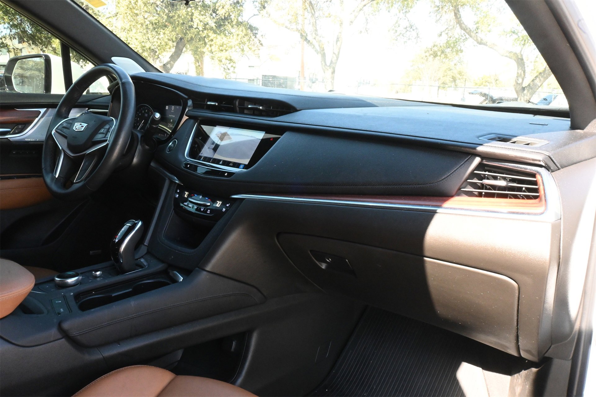 Used 2024 Cadillac XT5 Premium Luxury w/ Technology Package image 25