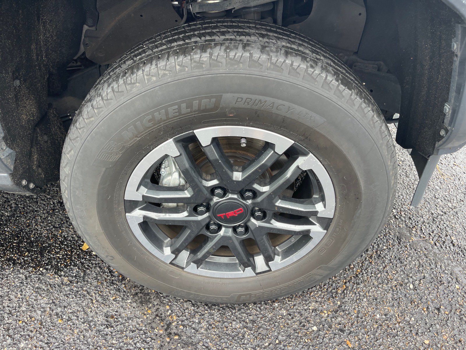 Used 2024 Toyota Tacoma TRD Sport w/ TRD Sport Upgrade Package AWD/4WD image 22