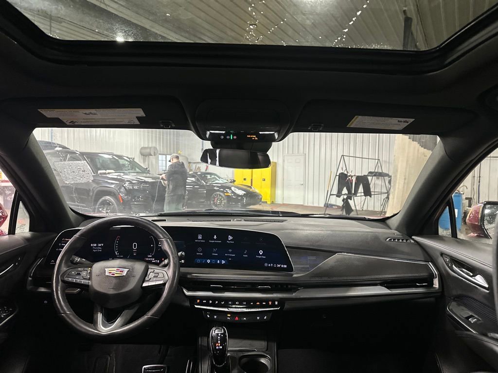 Used 2024 Cadillac XT4 Sport image 26