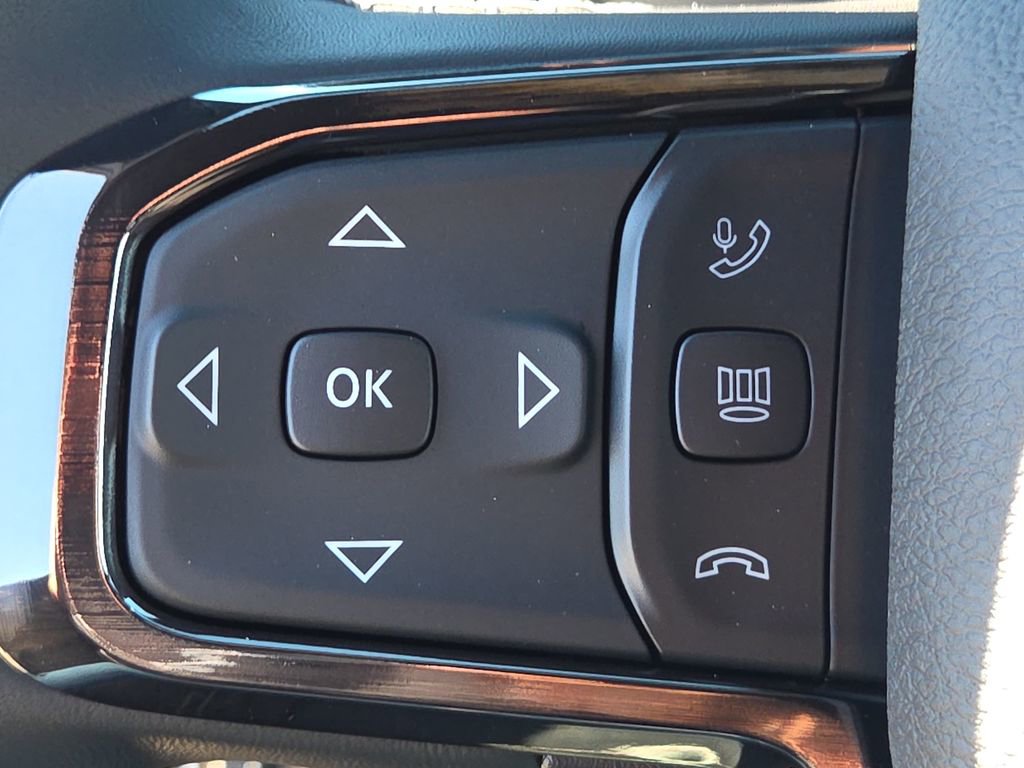 New 2026 RAM 2500 Limited AWD/4WD image 28