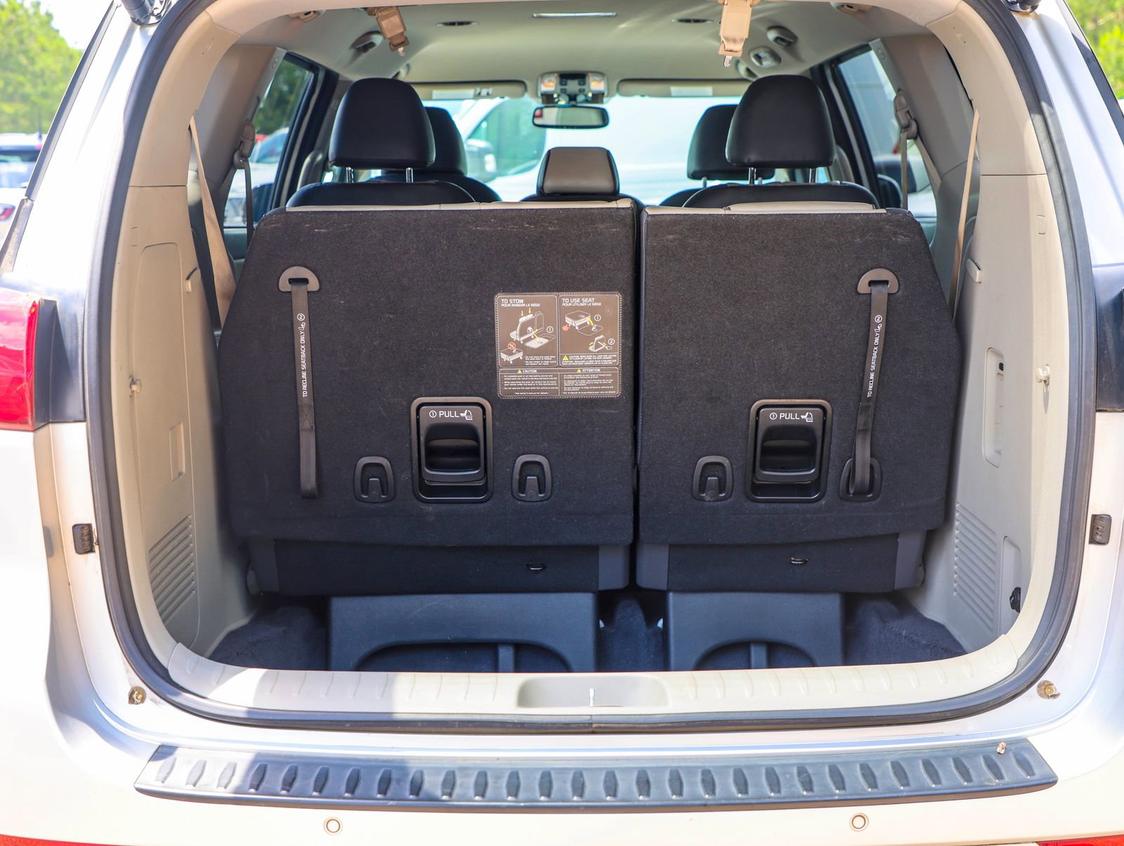 Used 2016 Kia Sedona EX FWD image 8