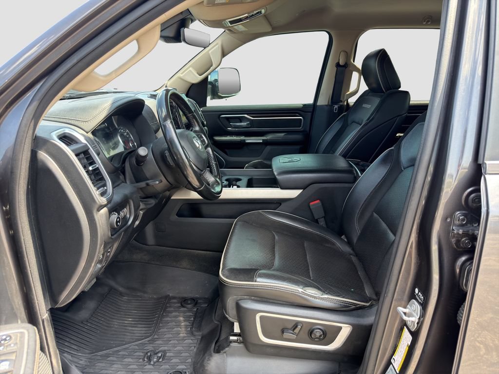 Used 2021 RAM 1500 Laramie AWD/4WD image 9