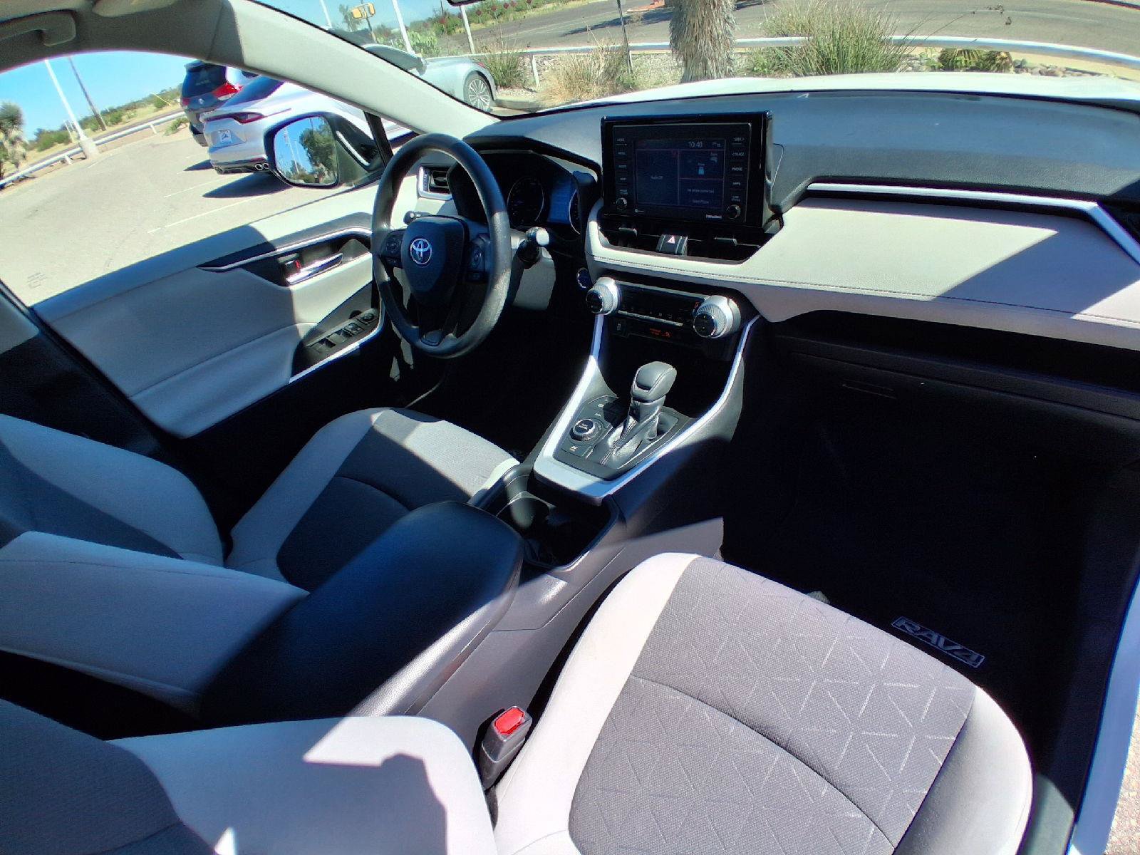 Used 2021 Toyota RAV4 XLE w/ Convenience Package AWD/4WD image 27