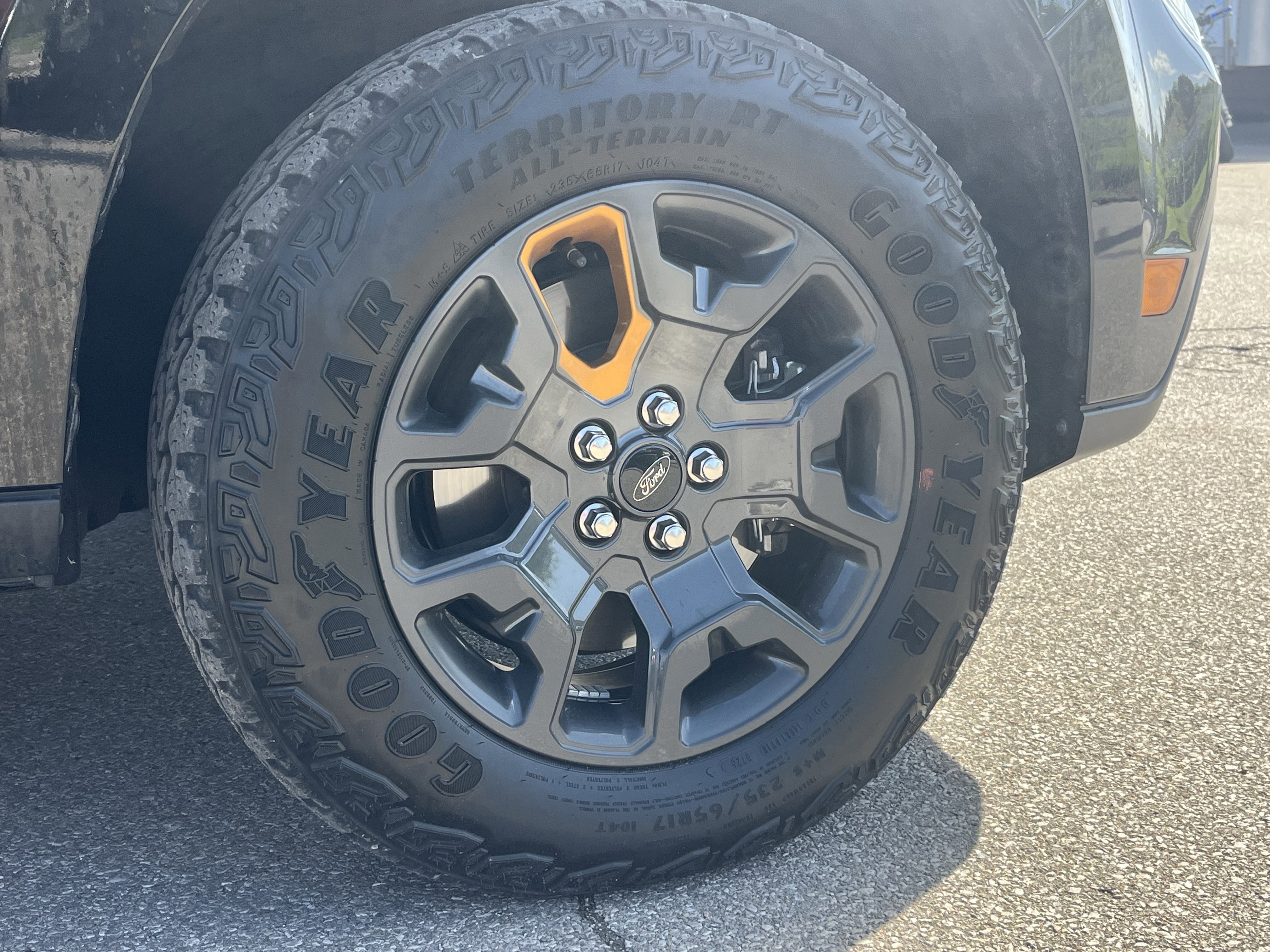 Used 2025 Ford Maverick Tremor AWD/4WD image 41