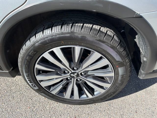 Used 2020 Mitsubishi Outlander SE image 23