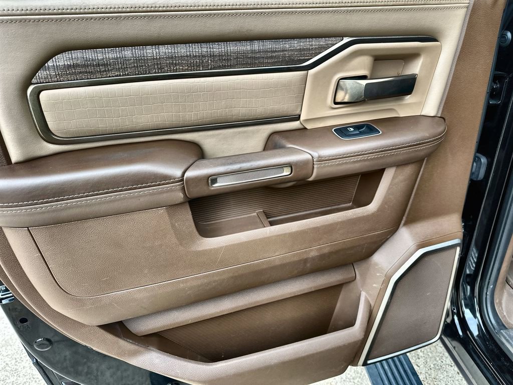 Used 2022 RAM 2500 Limited AWD/4WD image 14