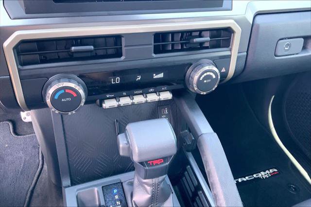 Certified 2025 Toyota Tacoma TRD Sport AWD/4WD image 35
