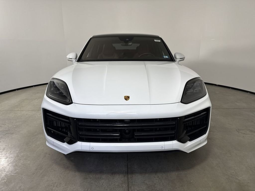 Certified 2024 Porsche Cayenne Turbo image 10