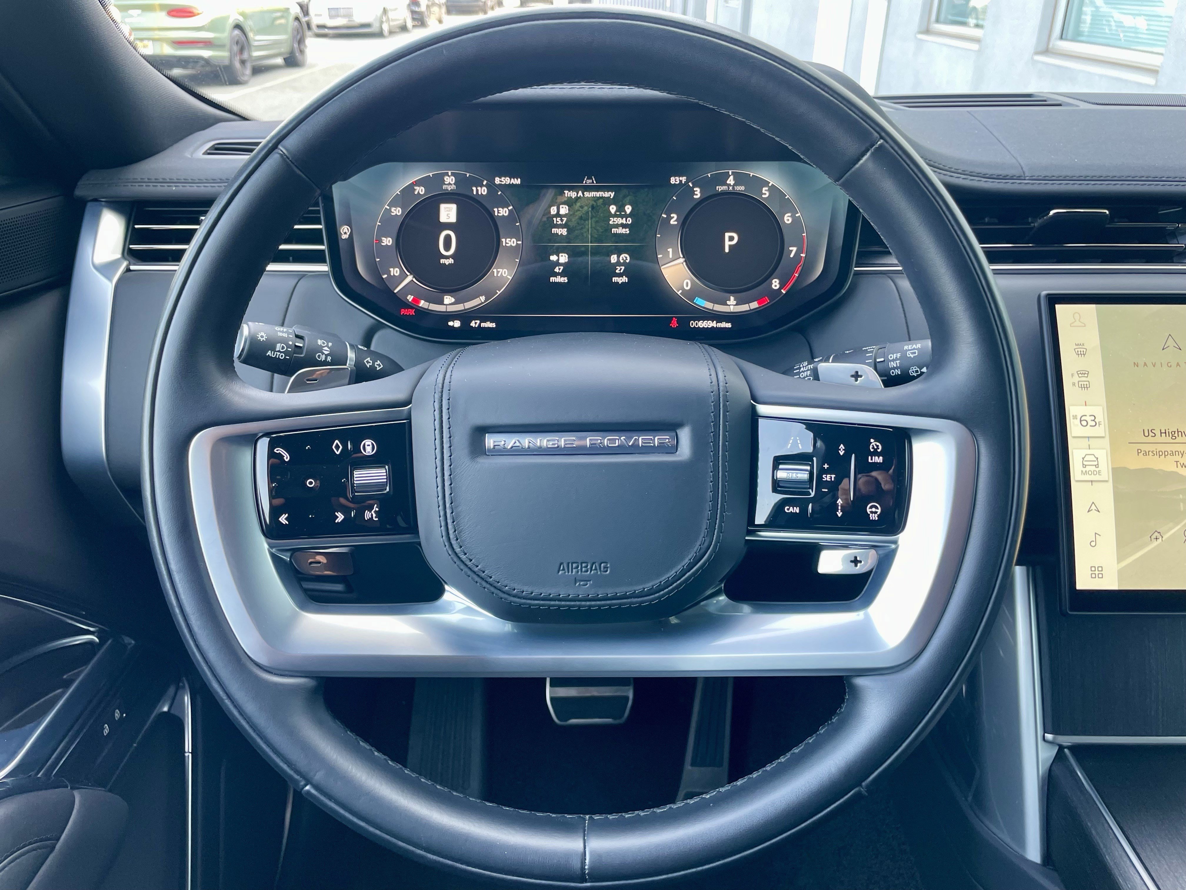 Used 2025 Land Rover Range Rover SE AWD/4WD image 21