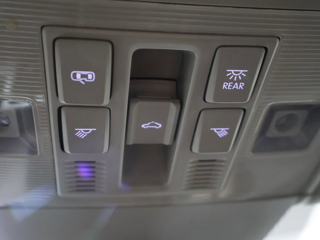 Used 2023 Volkswagen Atlas SEL AWD/4WD image 59