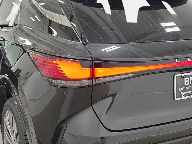 Used 2024 Lexus RX 450h AWD w/ Convenience Package image 34