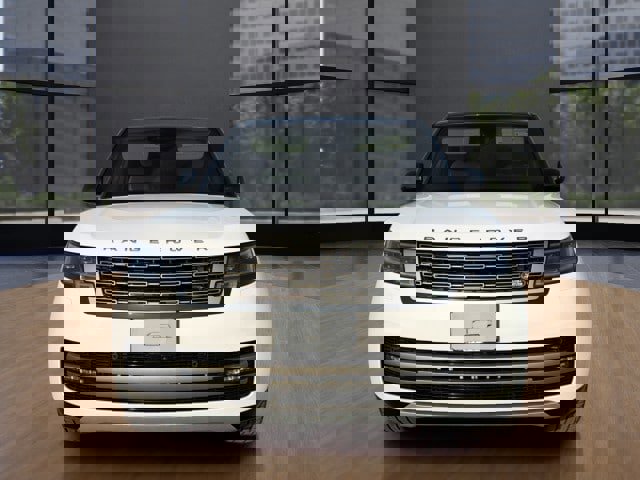 New 2026 Land Rover Range Rover SE image 11