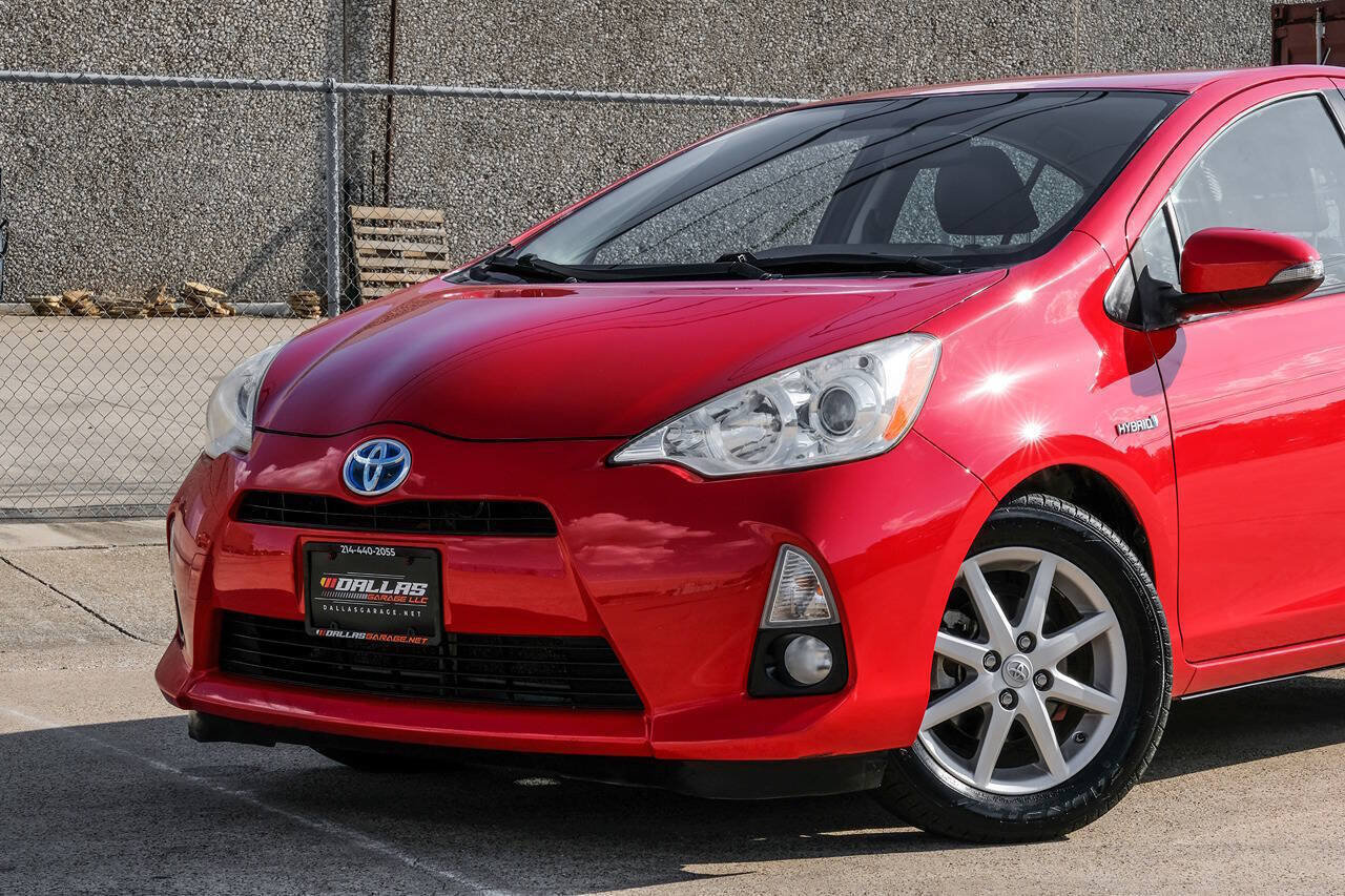 Used 2012 Toyota Prius C Four FWD image 5