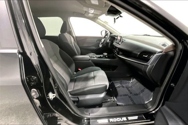 Used 2021 Nissan Rogue S AWD/4WD image 31