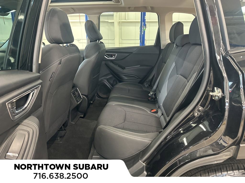 Used 2020 Subaru Forester Premium AWD/4WD image 19