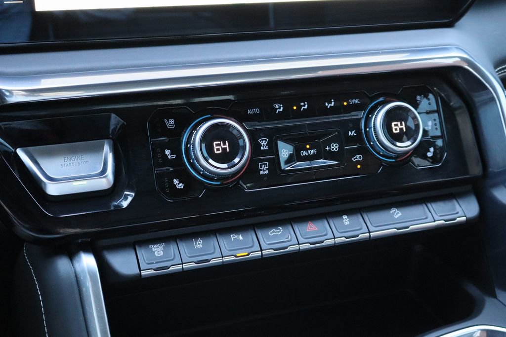 Used 2024 GMC Sierra 2500 Denali Ultimate image 18