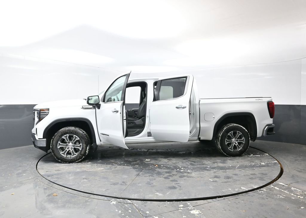 Used 2025 GMC Sierra 1500 SLT image 59