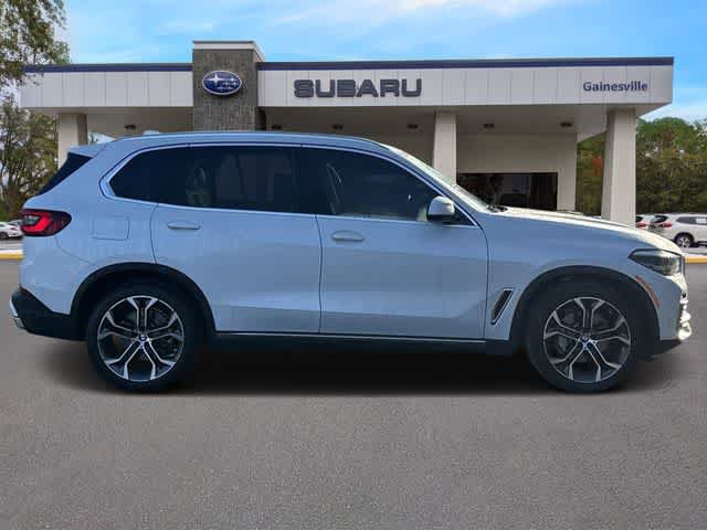 Used 2021 BMW X5 xDrive40i w/ Premium Package 3 AWD/4WD image 7