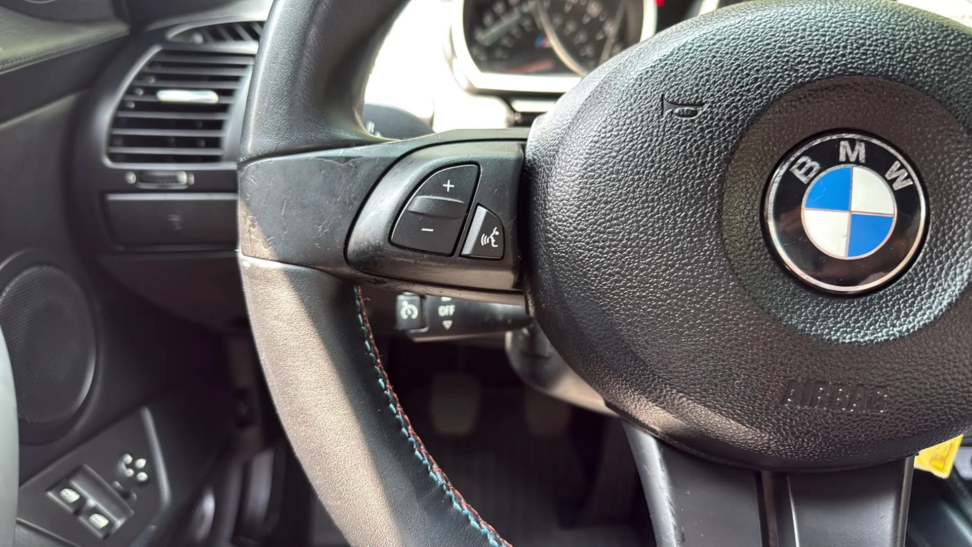 Used 2006 BMW M Roadster RWD image 23
