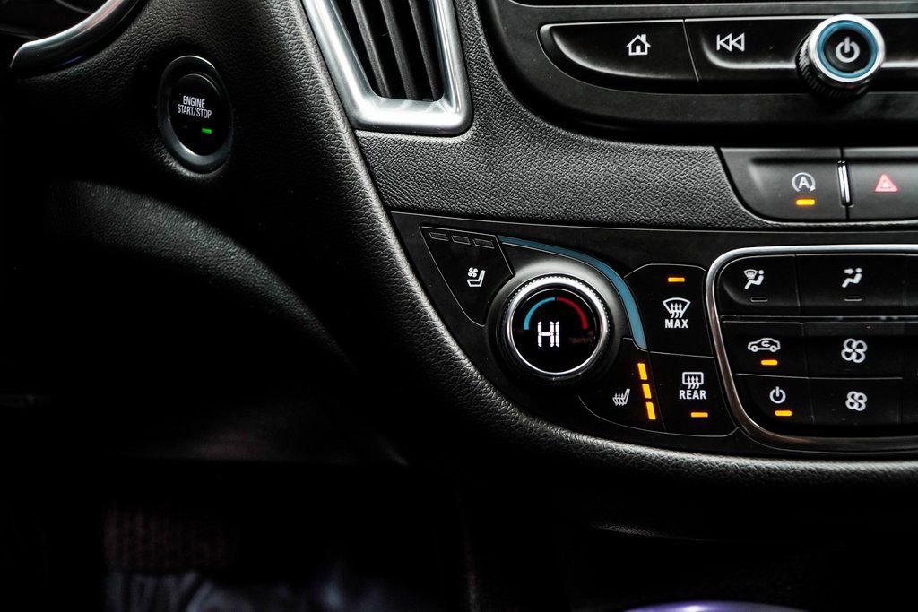 Used 2024 Chevrolet Malibu LT FWD image 24