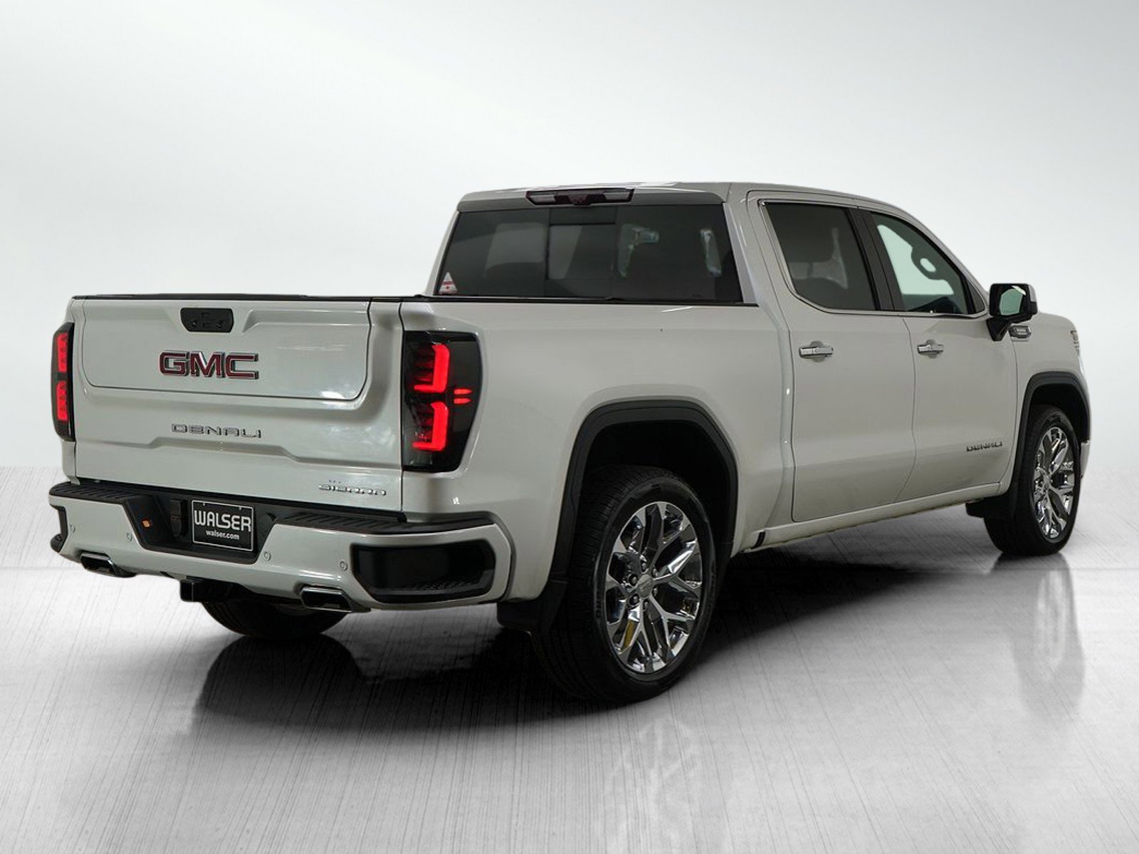 Used 2020 GMC Sierra 1500 Denali w/ Denali Premium Package AWD/4WD image 6