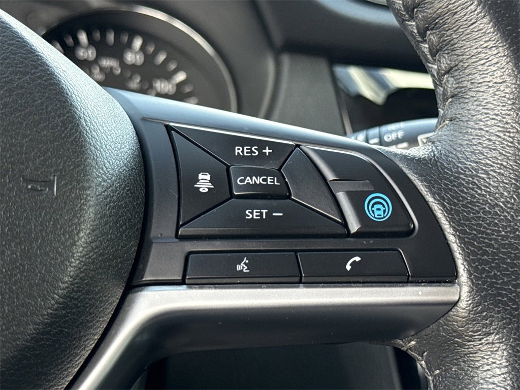 Certified 2020 Nissan Rogue SL image 44