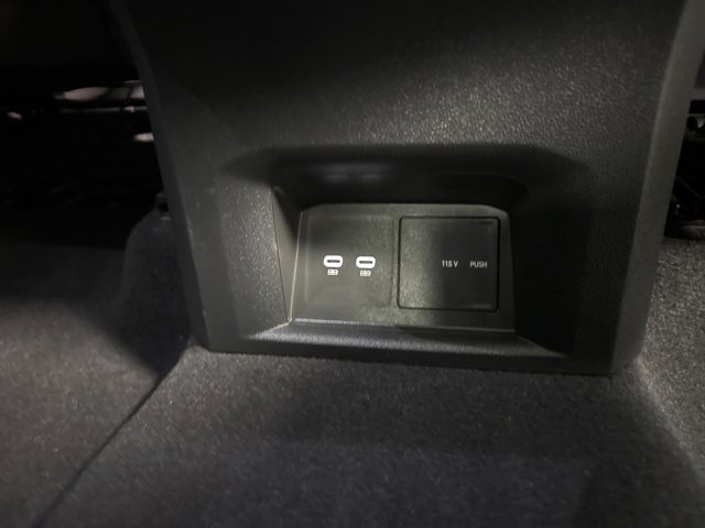 Used 2023 Volkswagen Atlas SEL R-Line image 15