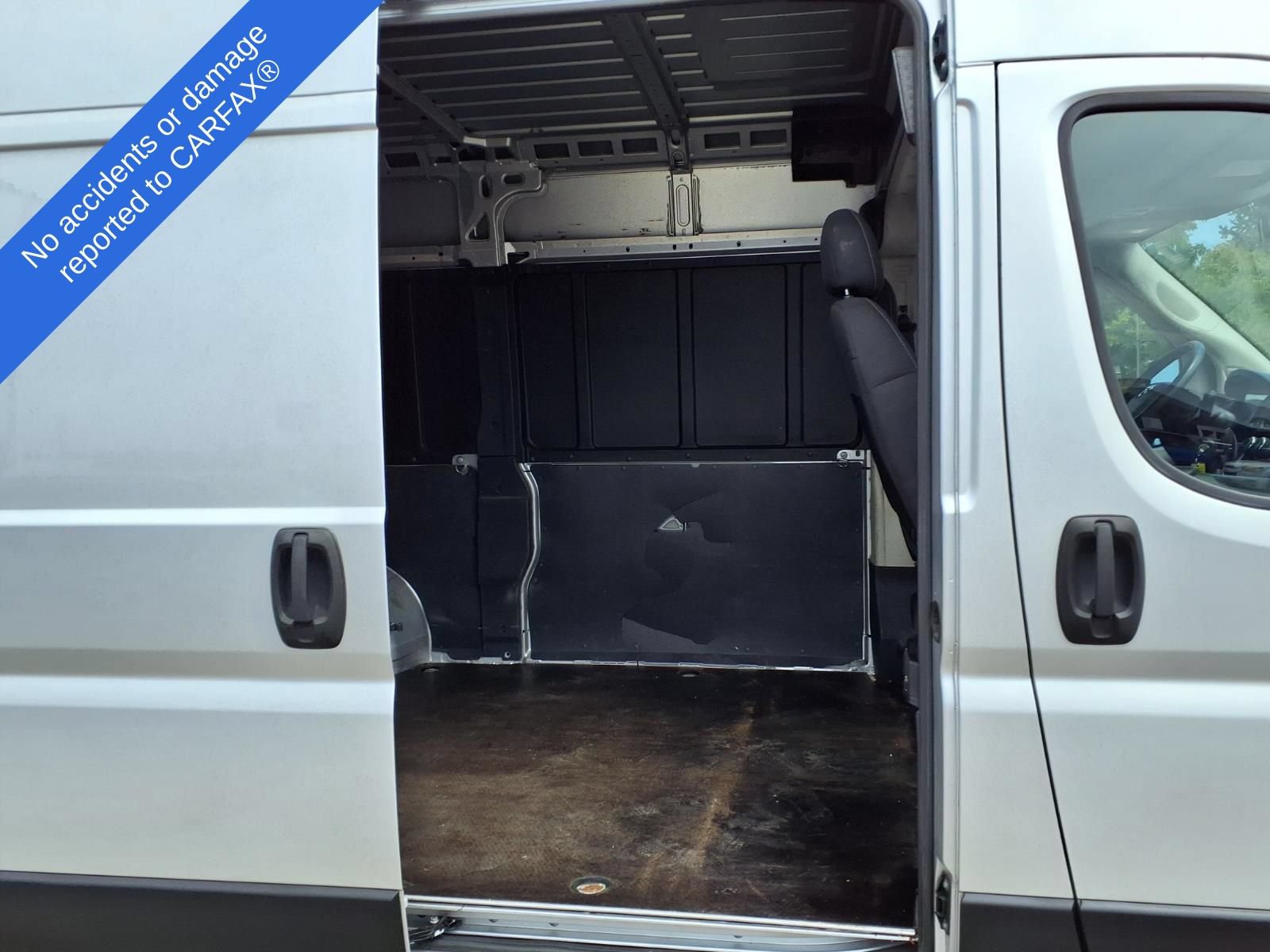 Used 2021 RAM ProMaster 1500 w/ Convenience Group FWD image 12