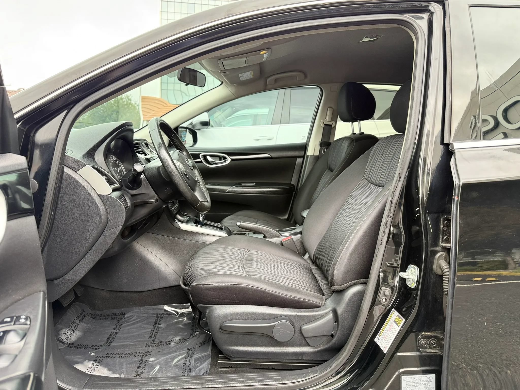 Used 2019 Nissan Sentra SV FWD image 10