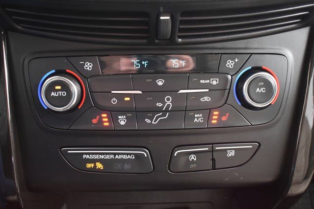 Used 2017 Ford Escape Titanium image 30