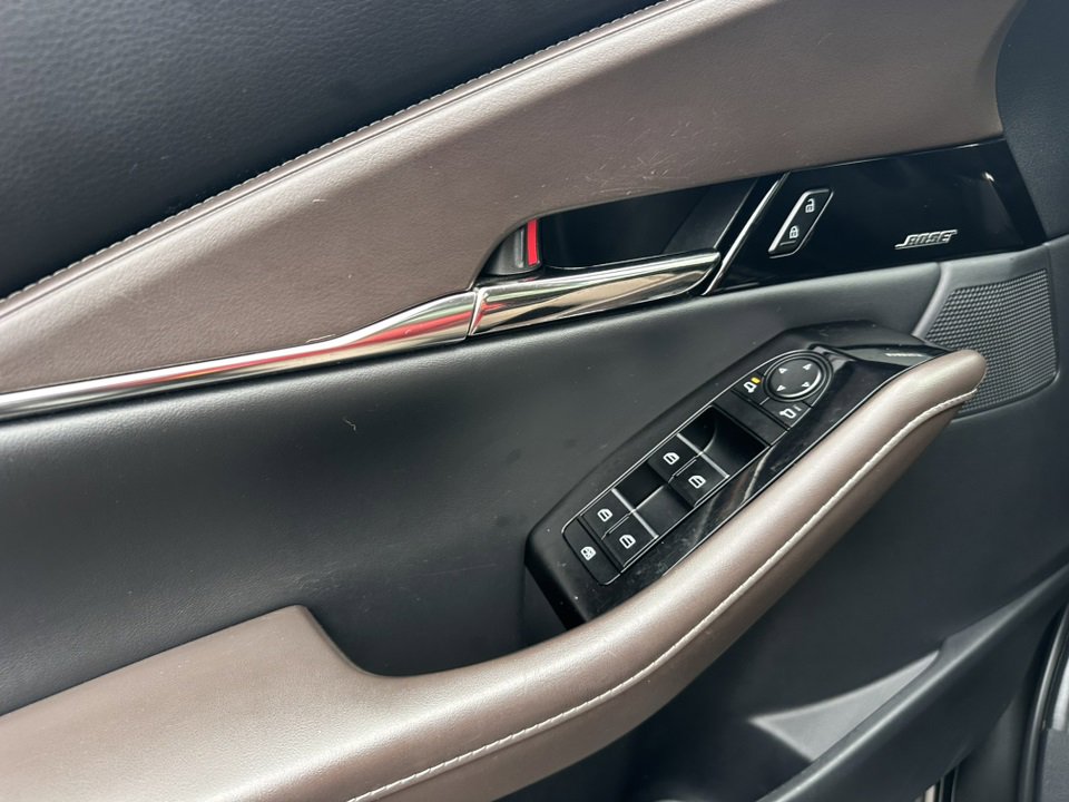 Used 2022 MAZDA CX-30 AWD 2.5 S w/ Premium Package image 35